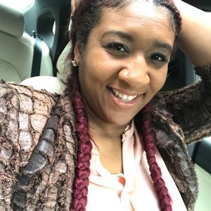 Meet your Posher, Necole